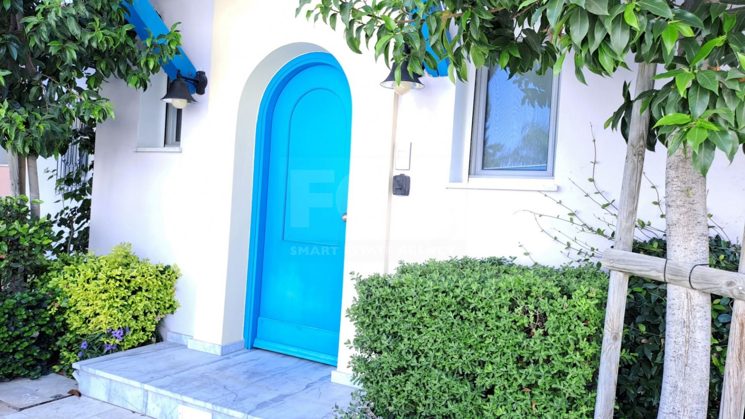 Exclusive Seafront Three bedroom Villa on Limassol Marina For Sale
