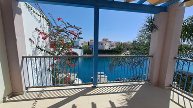 Exclusive Seafront Three bedroom Villa on Limassol Marina For Sale