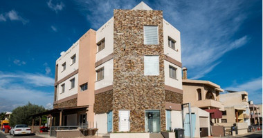 Mixed-Use Building for Sale in Omonoias, Limassol