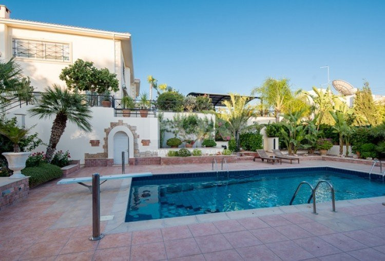 8 Bed House For Sale In Agios Tychon Limassol Cyprus