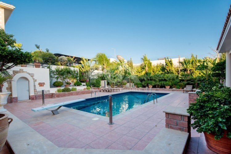 8 Bed House For Sale In Agios Tychon Limassol Cyprus