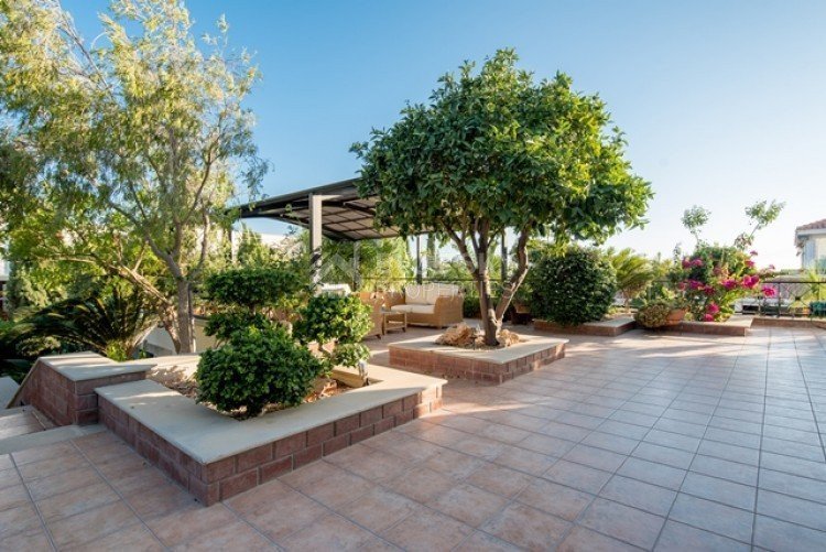 8 Bed House For Sale In Agios Tychon Limassol Cyprus