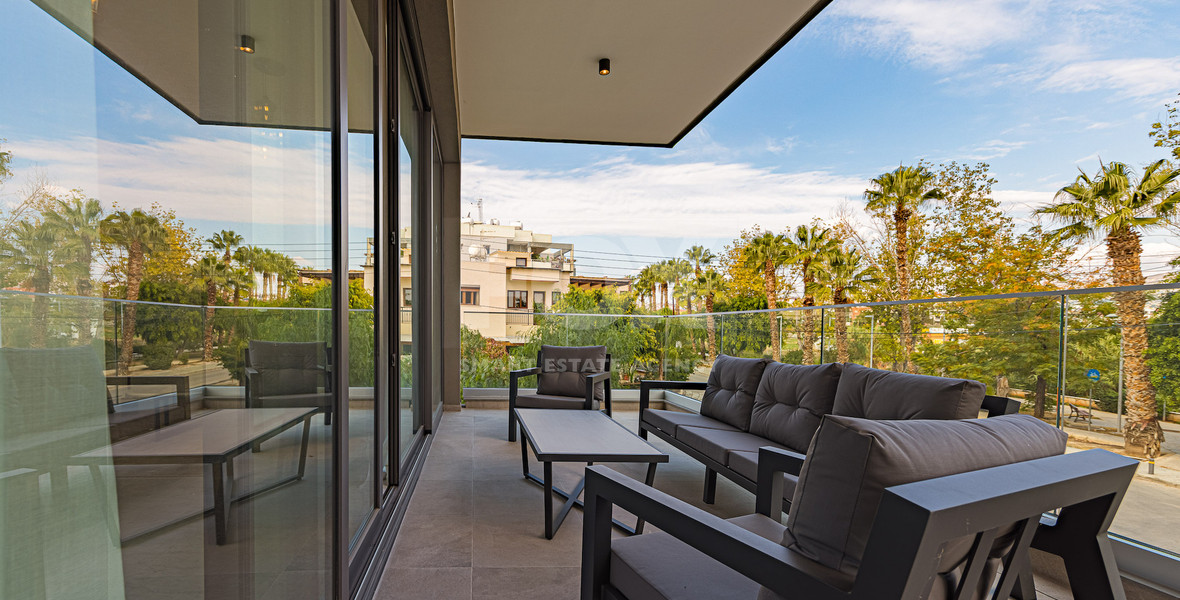 Two Bedroom Apartment For Sale In Mesa Geitonia