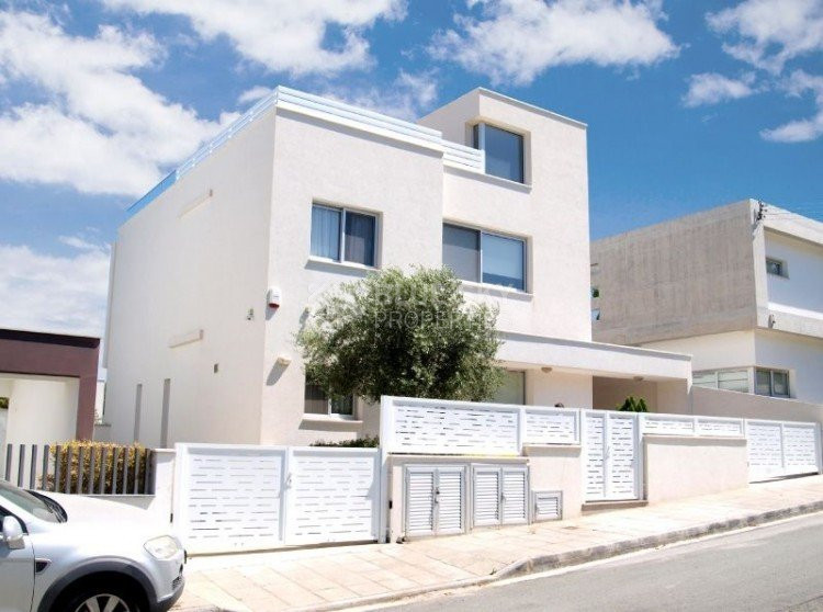 5 Bed House For Sale In Mouttagiaka Limassol Cyprus
