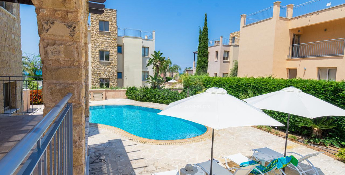 Four Bed Villa To Rent In Polis area