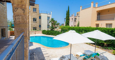 Four Bed Villa To Rent In Polis area