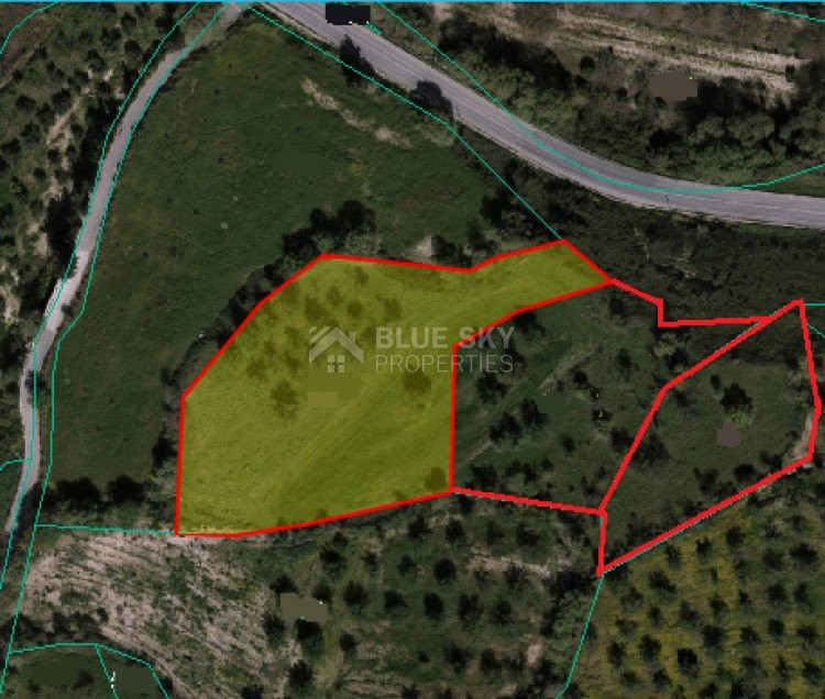 Agriculture land for sale in Giolou village