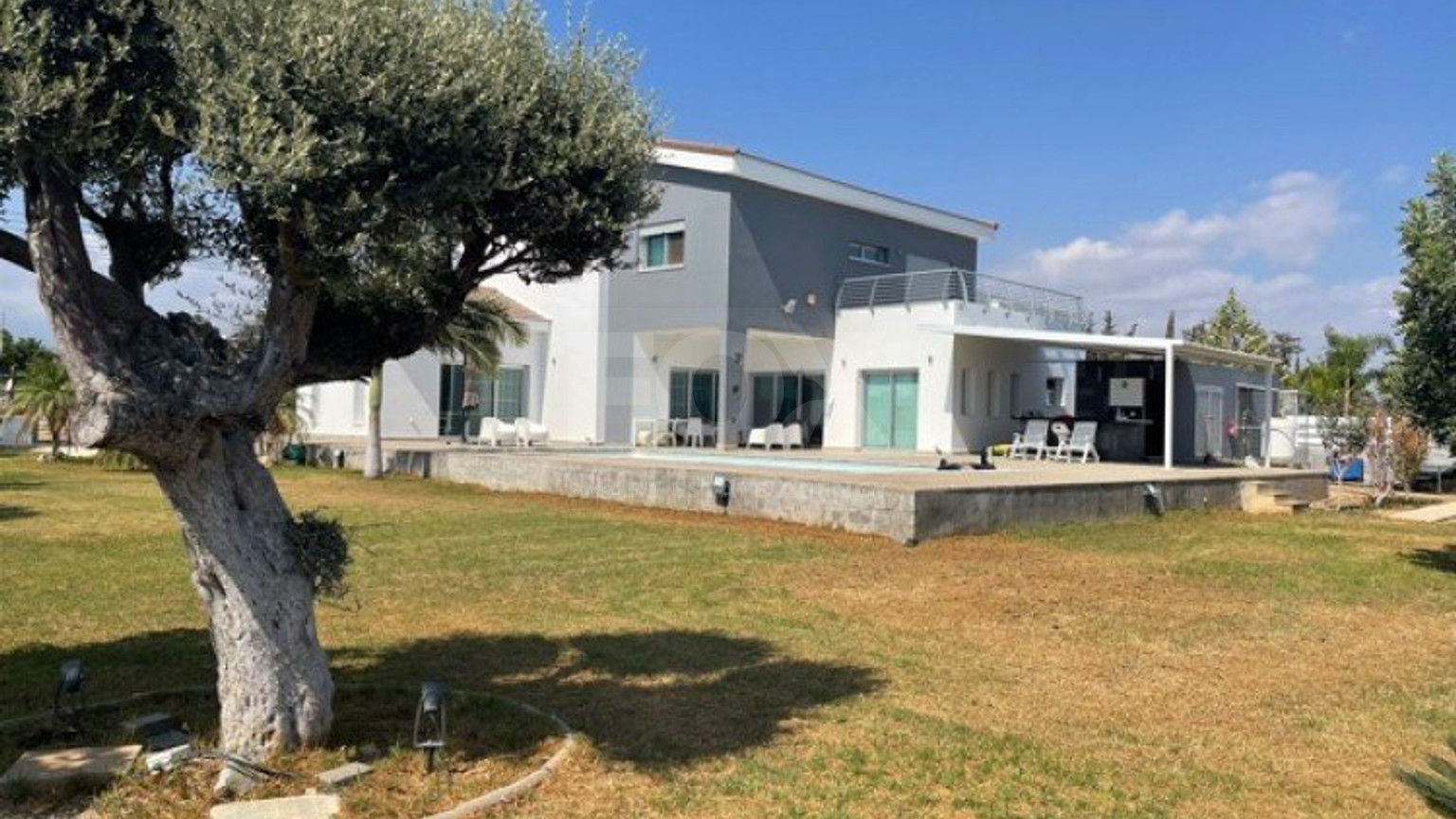 4 Bed House To Rent In Ypsonas Limassol Cyprus