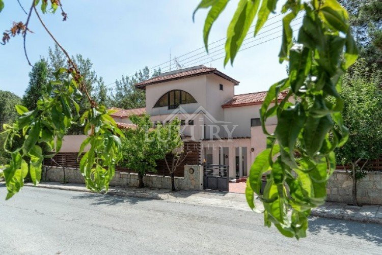 8 Bed House For Sale In Moniatis Limassol Cyprus