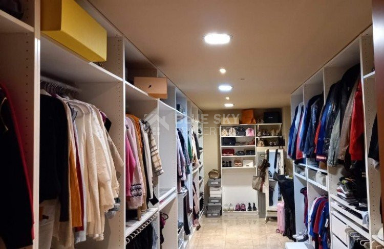 7 Bed House To Rent In Agia Fylaxis Limassol Cyprus