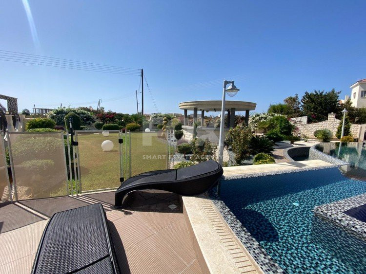 4 Bed House For Sale In Sea Caves Paphos Cyprus