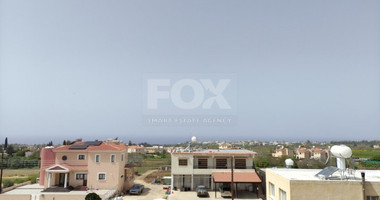 Fully Furnished 2 Bedroom Top floor Apartment in Charming Empa, Paphos