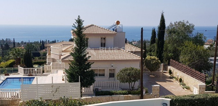 4 Bed House For Sale In Sea Caves Paphos Cyprus
