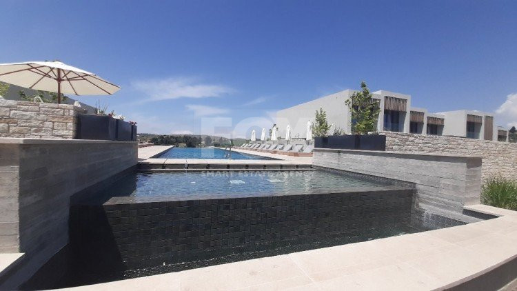 Luxurious Two Bedroom Apartment  In Paphos Cyprus