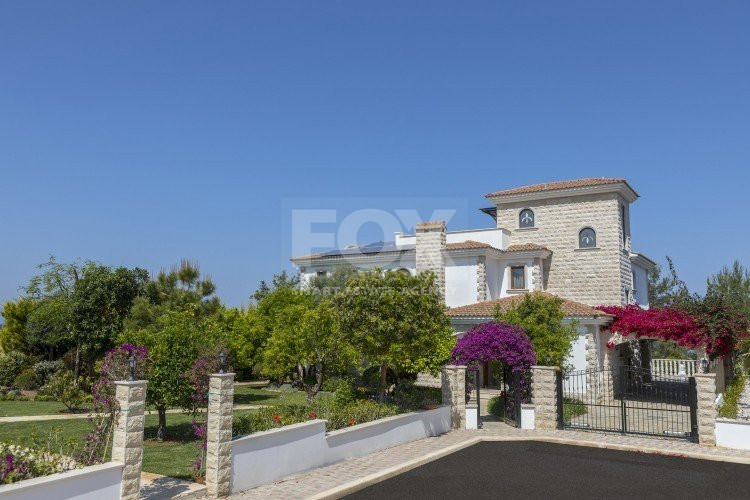 9 Bed House For Sale In Argaka Paphos Cyprus