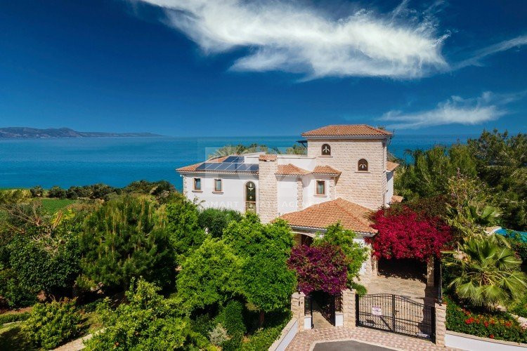 9 Bed House For Sale In Argaka Paphos Cyprus