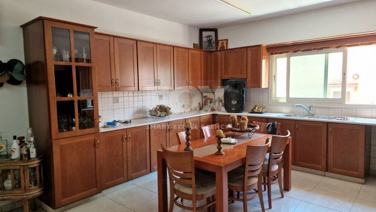 4 Bed House To Rent In Agia Fylaxis Limassol Cyprus