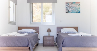 Three Bed luxury Villa In Kissonerga, Paphos