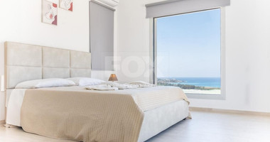 Three Bed luxury Villa In Kissonerga, Paphos