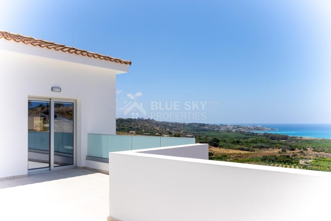 Three Bed luxury Villa In Kissonerga, Paphos