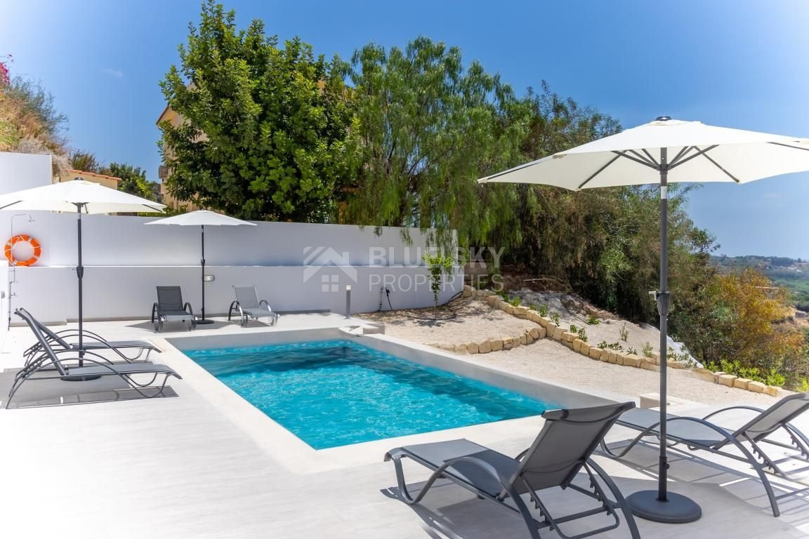 Three Bed luxury Villa In Kissonerga, Paphos