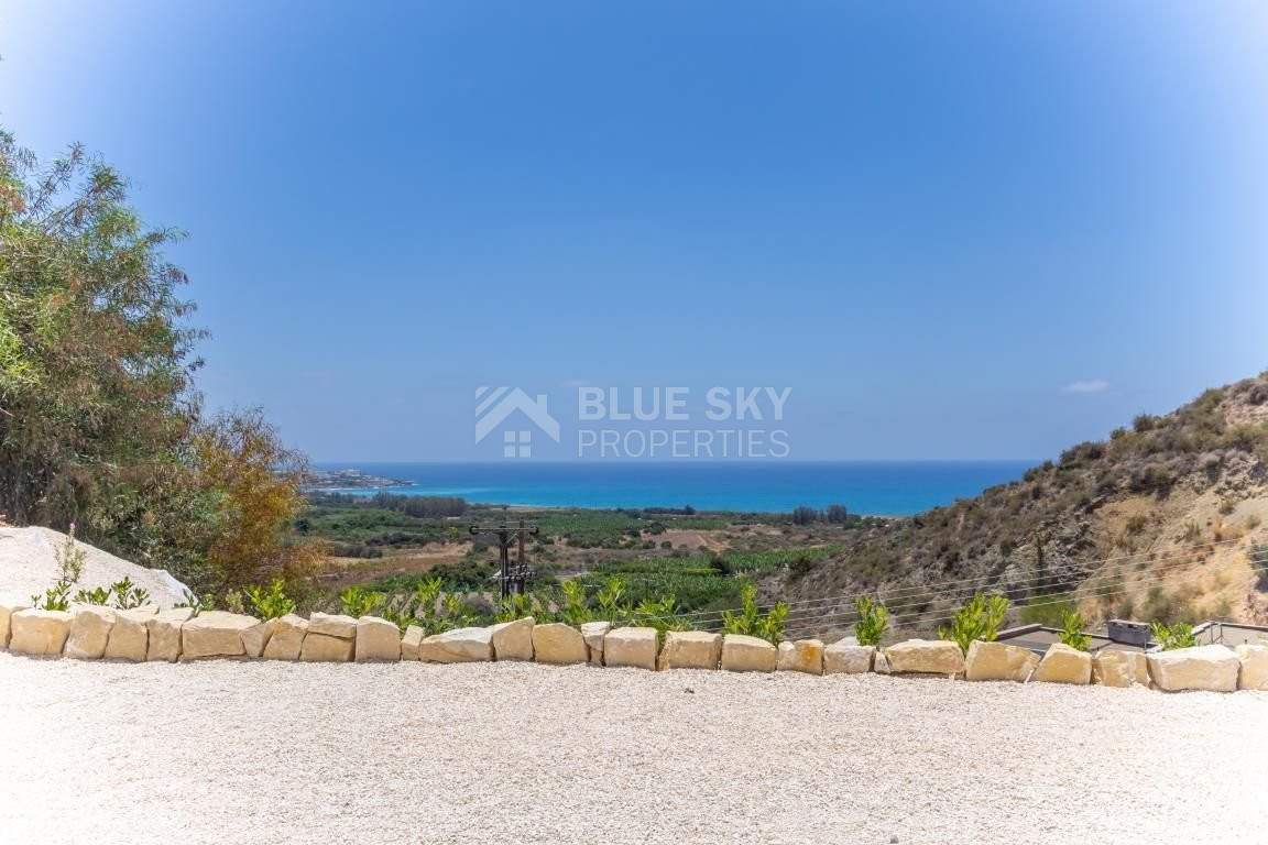 Three Bed luxury Villa In Kissonerga, Paphos