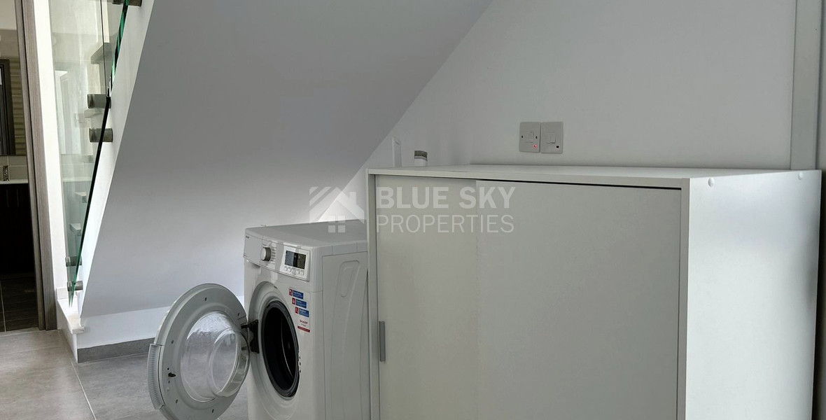 LUXURY THREE BEDROOM KEY READY VILLA WITH UNOBSTRUCTED SEA VIEWS!!