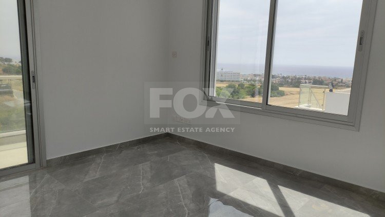 LUXURY THREE BEDROOM KEY READY VILLA WITH UNOBSTRUCTED SEA VIEWS!!