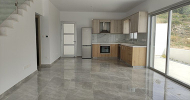 LUXURY THREE BEDROOM KEY READY VILLA WITH UNOBSTRUCTED SEA VIEWS!!