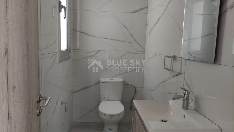 LUXURY THREE BEDROOM KEY READY VILLA WITH UNOBSTRUCTED SEA VIEWS!!