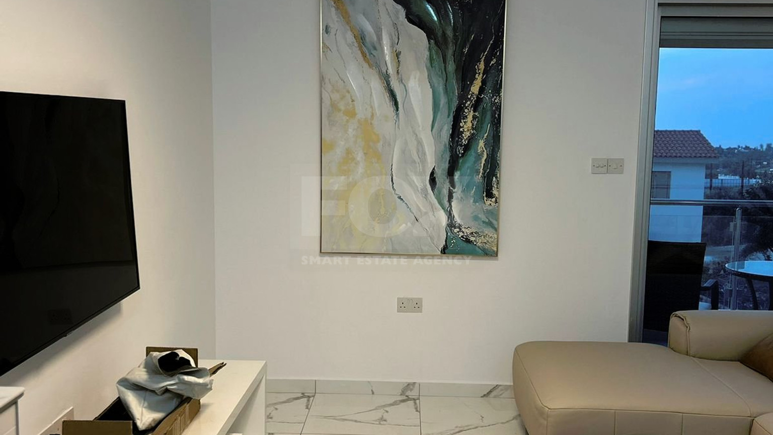 LUXURY THREE BEDROOM KEY READY VILLA WITH UNOBSTRUCTED SEA VIEWS!!