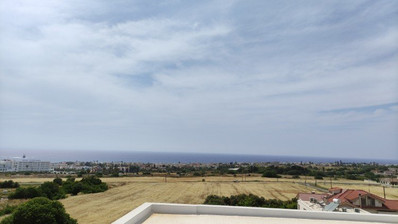 LUXURY THREE BEDROOM KEY READY VILLA WITH UNOBSTRUCTED SEA VIEWS!!