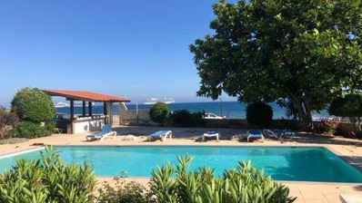 Front line Two Bedroom Apartment  for rent in Amathounta