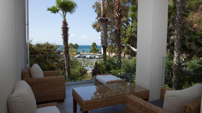 Front line Two Bedroom Apartment  for rent in Amathounta