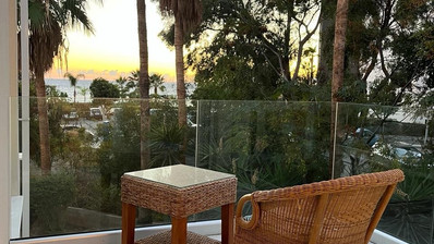 Front line Two Bedroom Apartment  for rent in Amathounta