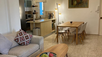 Front line Two Bedroom Apartment  for rent in Amathounta