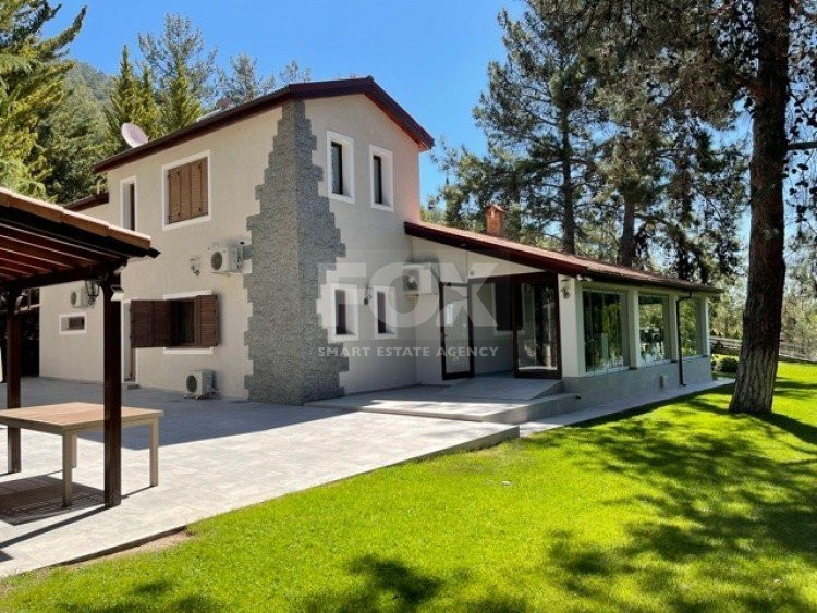 Luxury Viila with guest house in Moniatis with its own private grounds of landscaped gardens engulfed by forest trees.