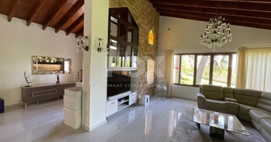 Luxury Viila with guest house in Moniatis with its own private grounds of landscaped gardens engulfed by forest trees.