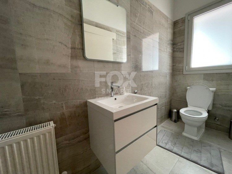 Casa 5 habitaciones 350 m² en Moniatis, Chipre