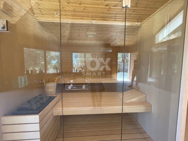 Casa 5 habitaciones 350 m² en Moniatis, Chipre