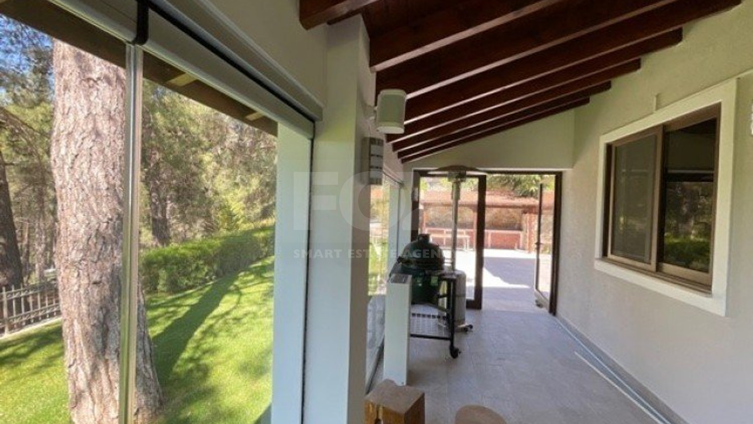 Luxury Viila with guest house in Moniatis with its own private grounds of landscaped gardens engulfed by forest trees.