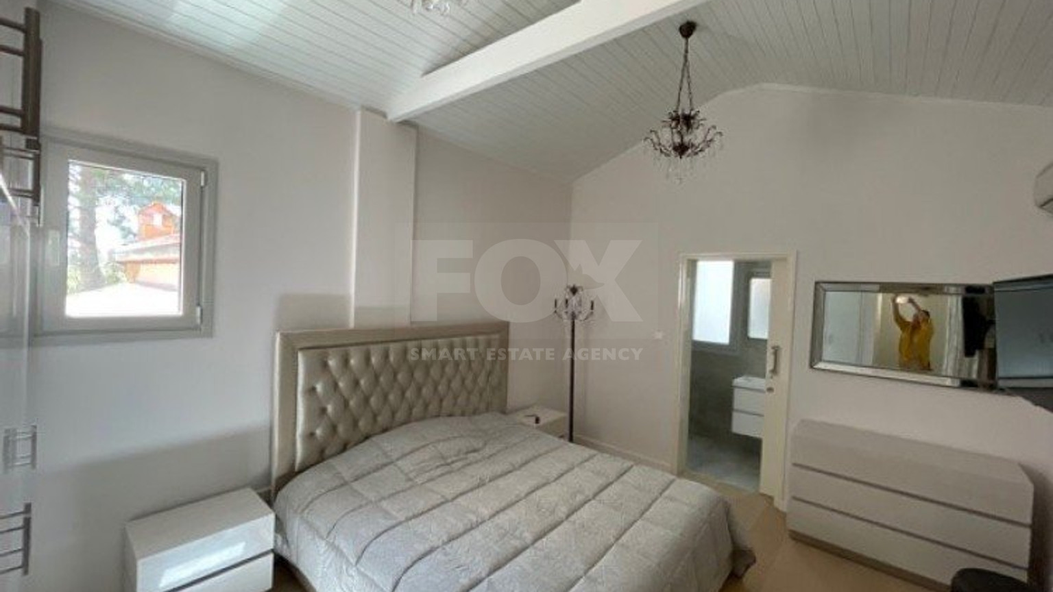 Luxury Viila with guest house in Moniatis with its own private grounds of landscaped gardens engulfed by forest trees.