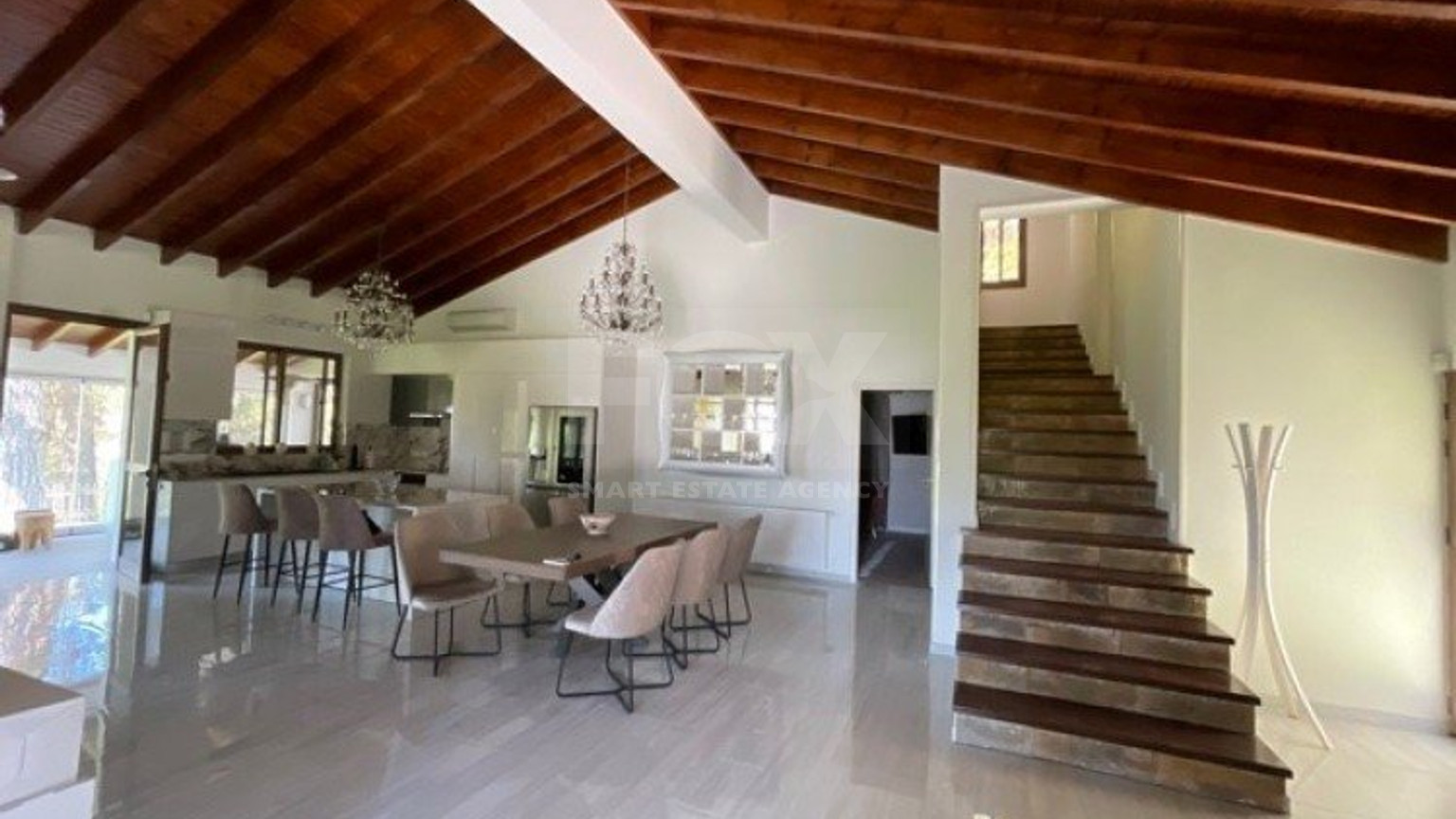 Luxury Viila with guest house in Moniatis with its own private grounds of landscaped gardens engulfed by forest trees.