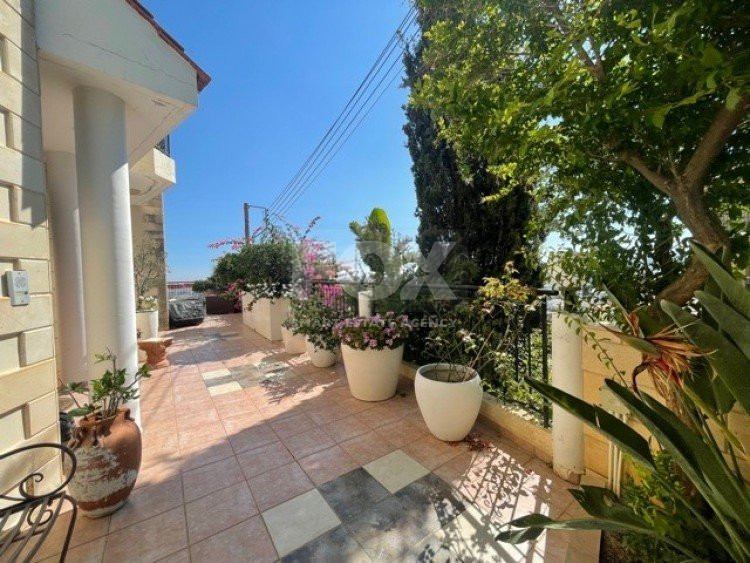 4 Bed House For Sale In Agia Fylaxis Limassol Cyprus