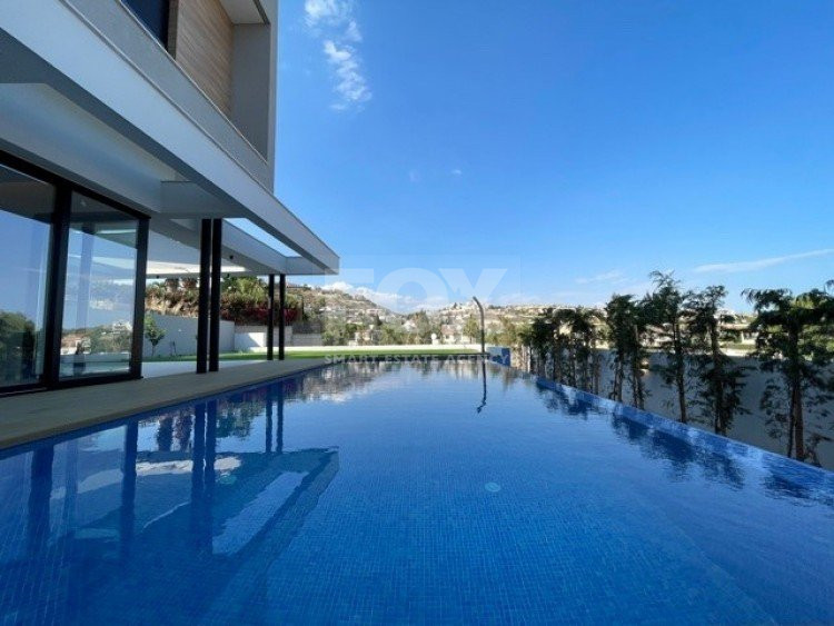 5 Bed House For Sale In Agios Tychon Limassol Cyprus