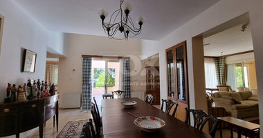 Do you wish to own this Superb Villa in Moniatis with a private road & big garden?