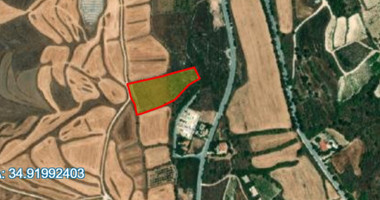 Land In Kathikas