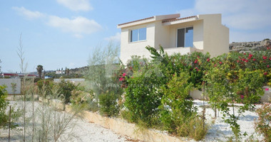 Three Bedroom House for sale In Pegeia Paphos