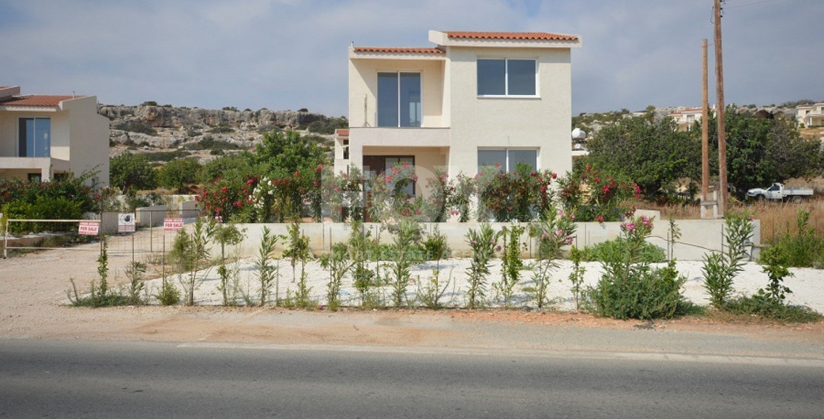 Three Bed House in Pegeia, Paphos