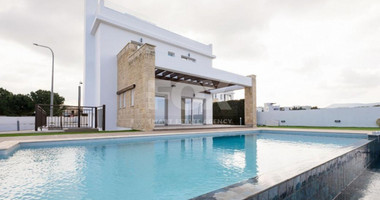 Three bedroom Luxury Villa in Latchi - Paphos